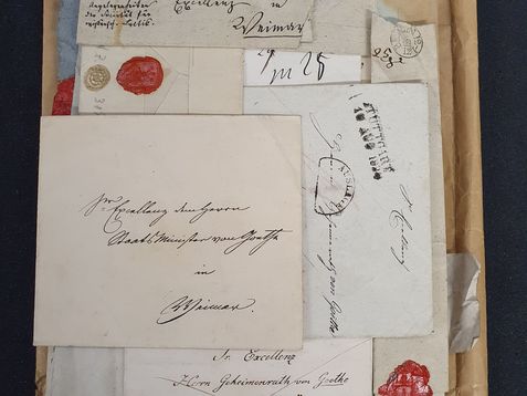 Ein Stapel handgeschriebener Briefe