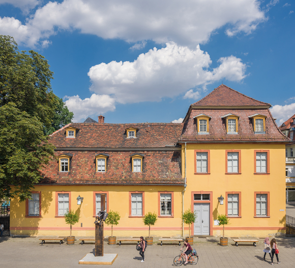 Das Wittumspalais im Sonnenschein
