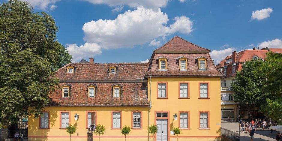 Le Palais de la Veuve sous le soleil