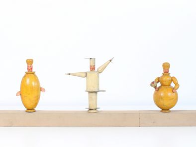 Eberhardt Schrammen, Fünf Handpuppen / Five Hand Puppets, um 1923 / about 1923, Dauerleihgabe der Theaterwissenschaftlichen Sammlung der Universität zu Köln an die Klassik Stiftung Weimar / Permanently on loan to Klassik Stiftung Weimar by Dramatics Collection of the University of Cologne
