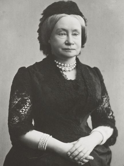 Fotografie der Großherzogin Sophie von Sachsen-Weimar-Eisenach erstellt von Louis Held (1892)