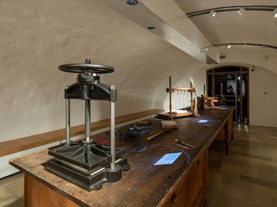 Blick in die Dorfnerwerkstatt / View into the Dorfner workshop