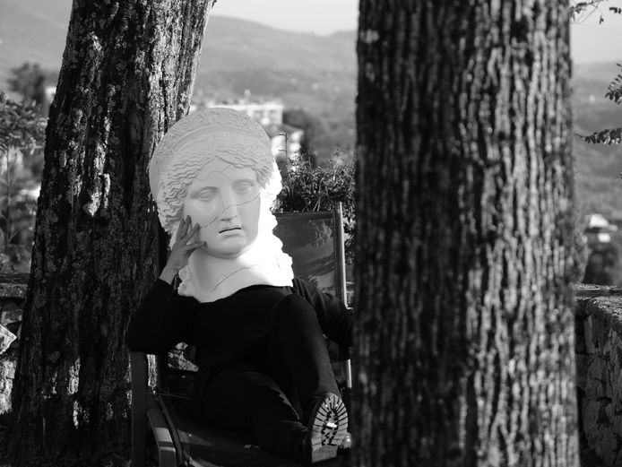 Farzane Ludovisi | Performance
