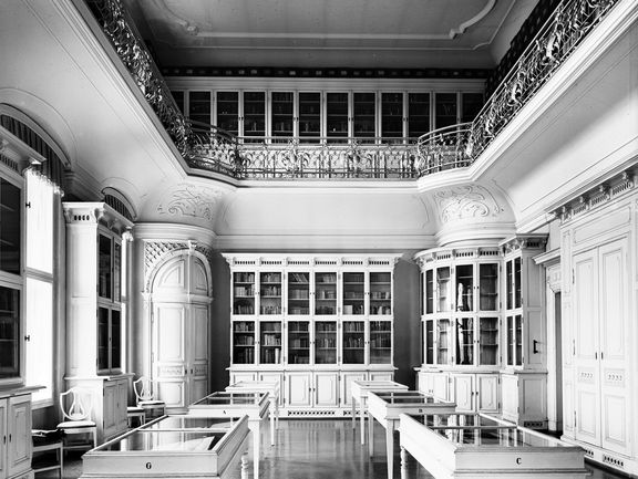 Manuscript reading room, formerly the North Gallery (1954)