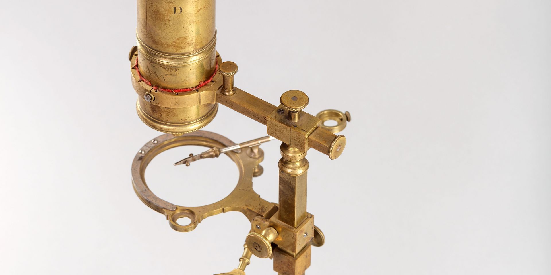 Mikroskop aus Messing, um 1800