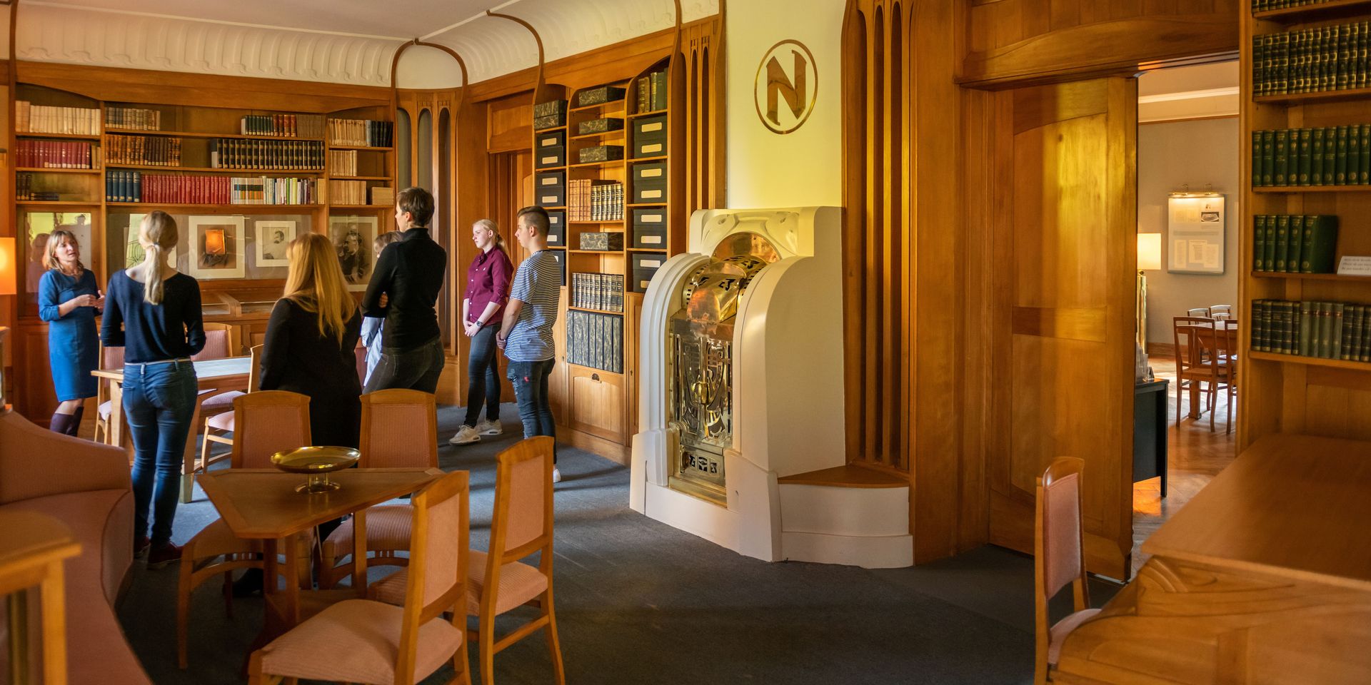 Bibliotheks- und Vortragsraum mit Interieur von Henry van de Velde