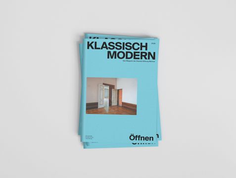 Magazin-Cover in hellblauer Farbe
