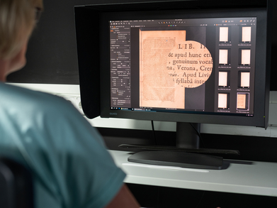 Digitale Bearbeitung von Schriften