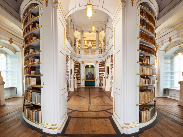 Vue de la salle rococo