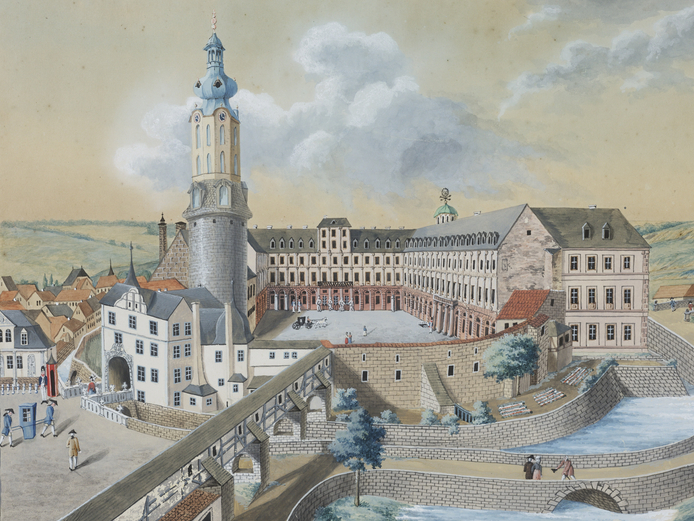 Weimarer Residenzschloss Wilhelmsburg mit Wallgraben und Holzbrücke