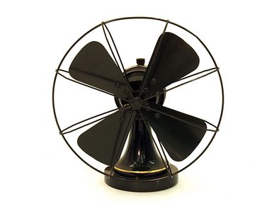 Peter Behrens, AEG Tischventilator, 1908