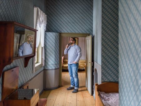 Besucher im Kinderzimmer