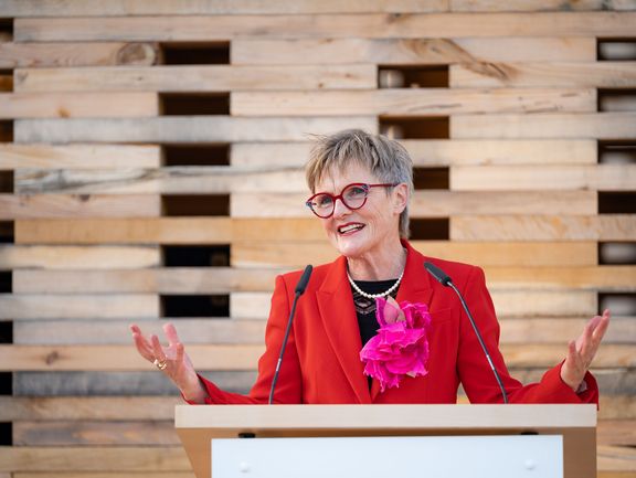 Stiftungspräsidentin Dr. Ulrike Lorenz bei der feierlichen Eröffnung des Themenjahres Sprache 2022