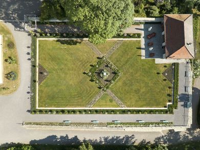 Ost-Parterre – Drohnenaufnahme